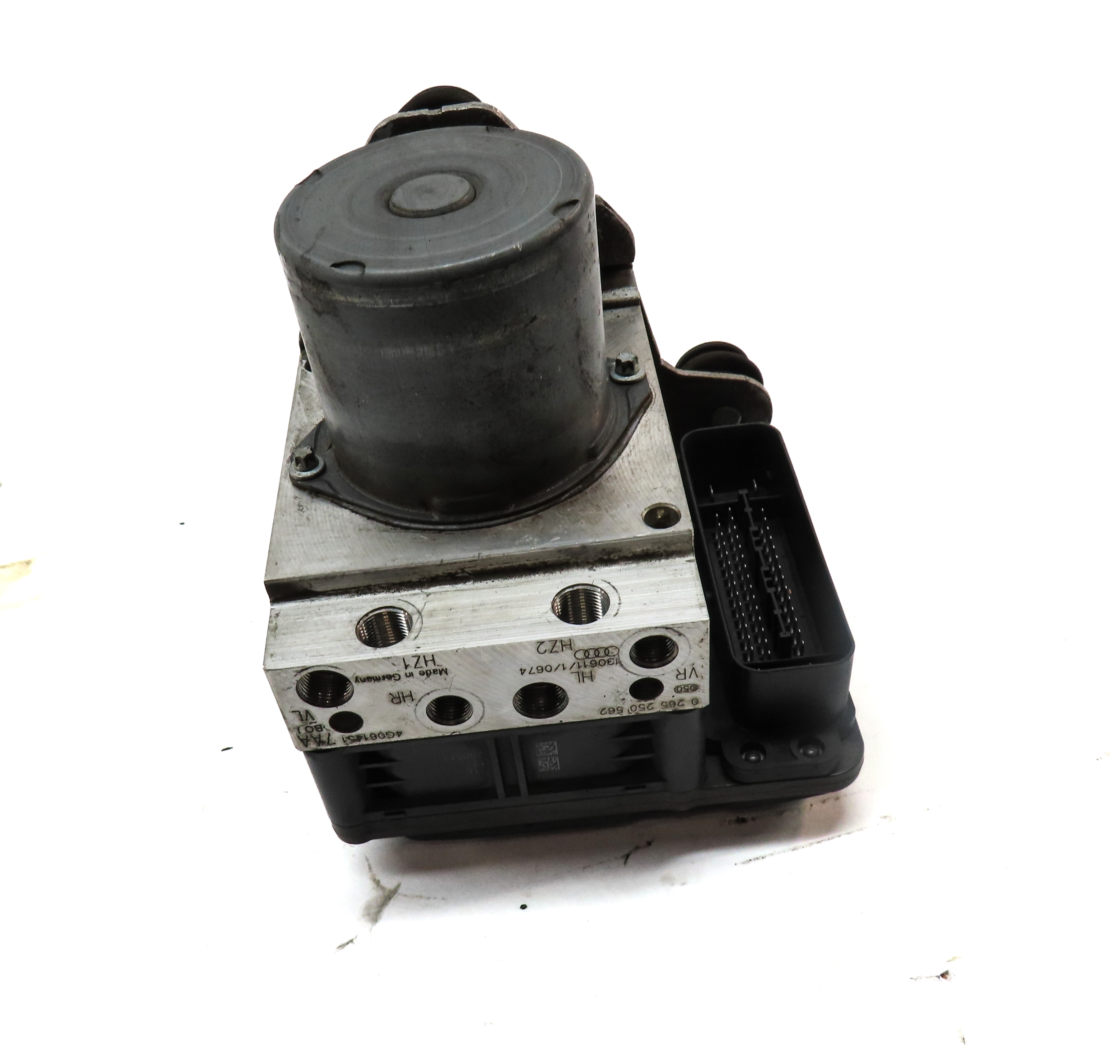 14-15 AUDI A6 S6 C7 4G8 ANTI-LOCK ABS BRAKE PUMP & MODULE (w/o ADAPTIVE CRUISE) — exact item pictured